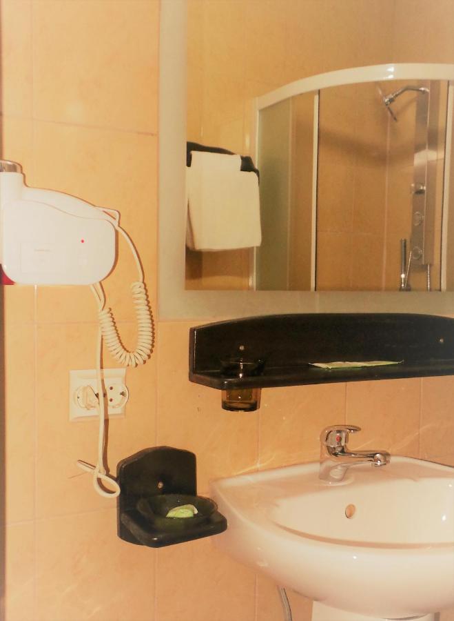 Hotel Sonne Сібіу Екстер'єр фото