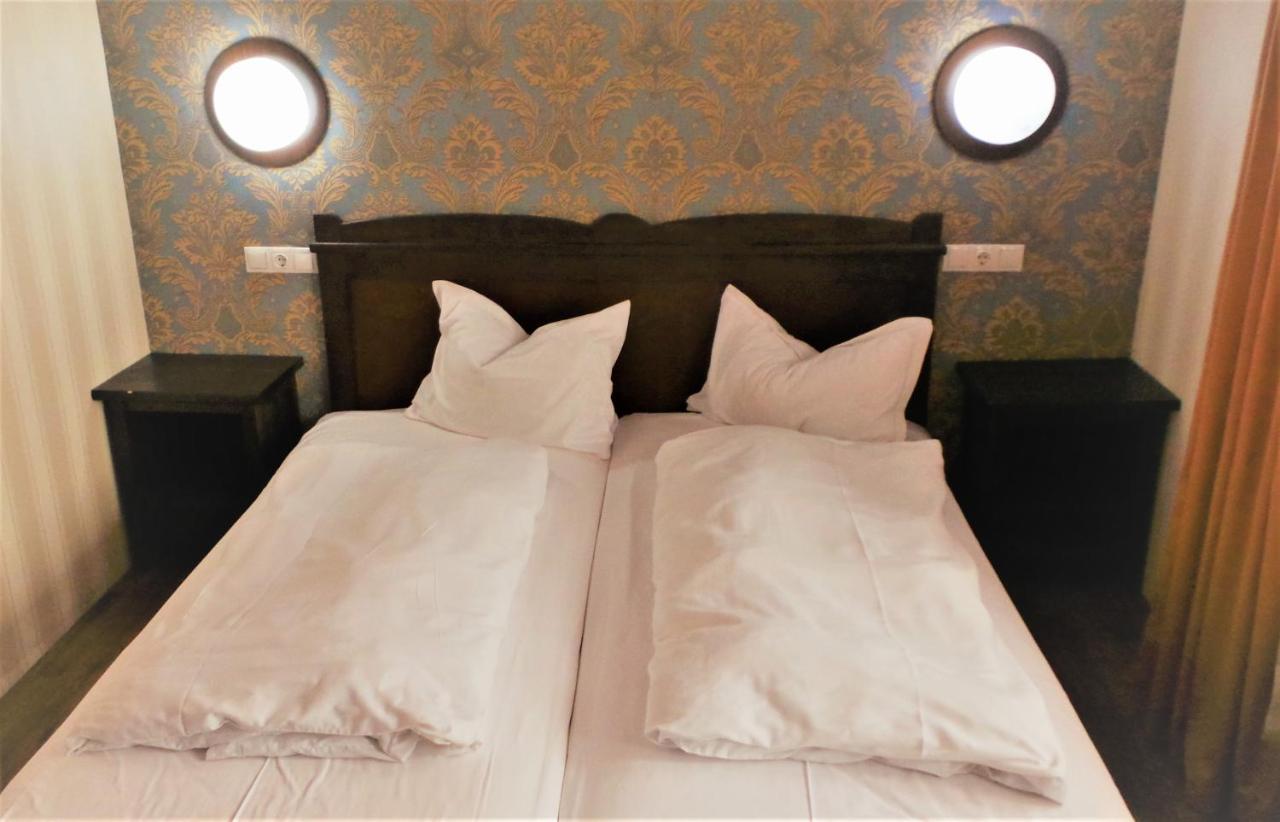 Hotel Sonne Сібіу Екстер'єр фото